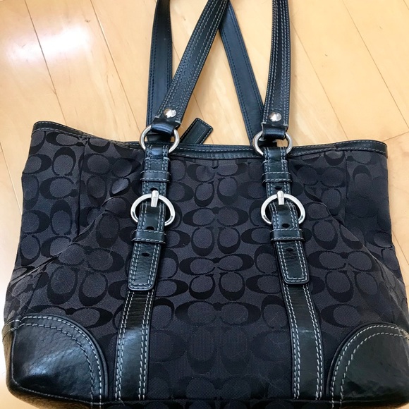 c0749 coach